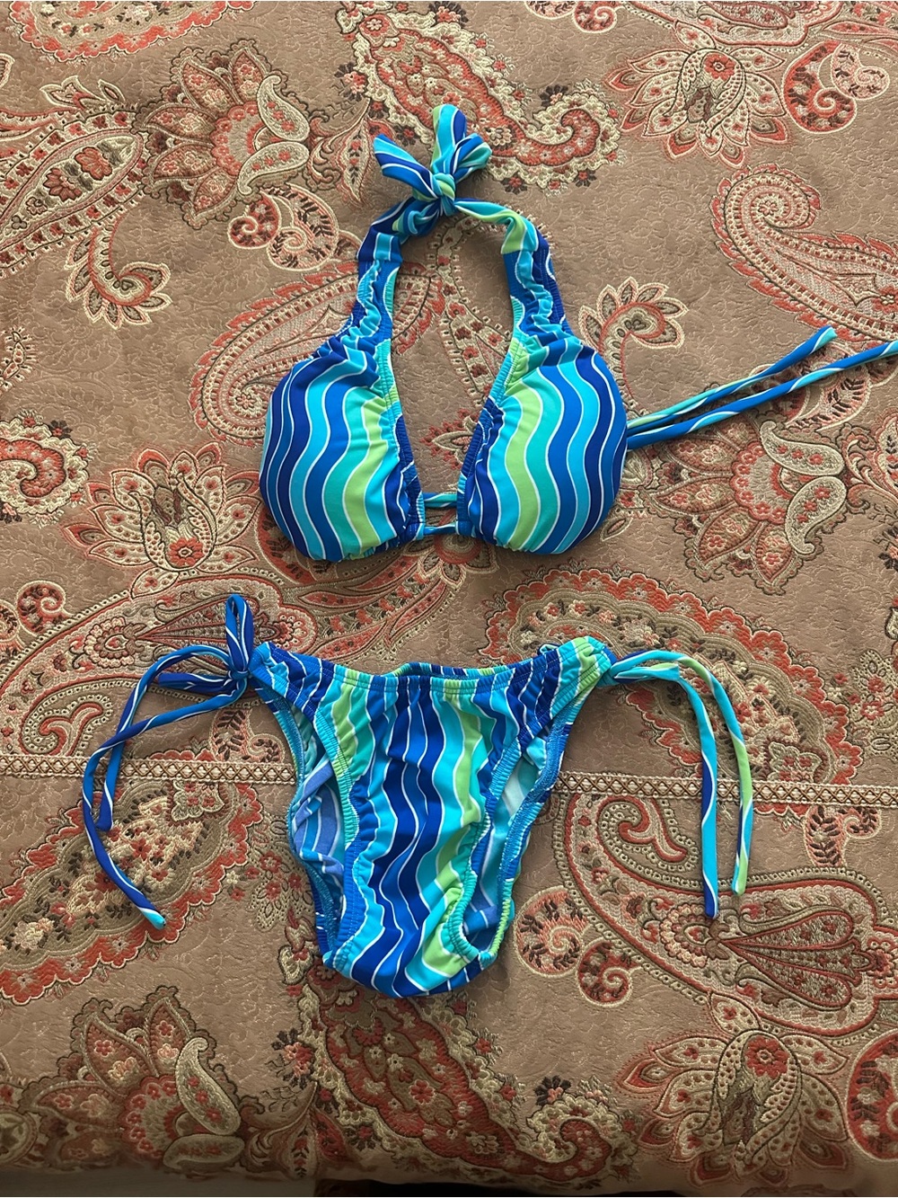 Women’s Blue & Green Wave Print Tie-Side Bikini - size S